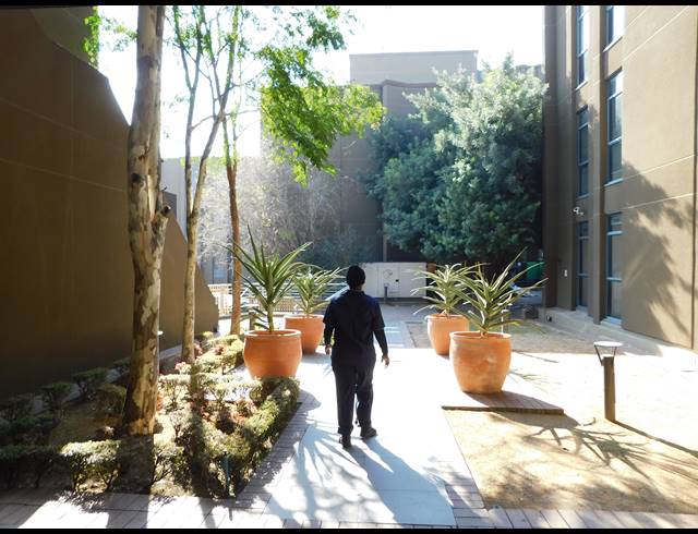 157M² OFFICE TO LET IN ROSEBANK